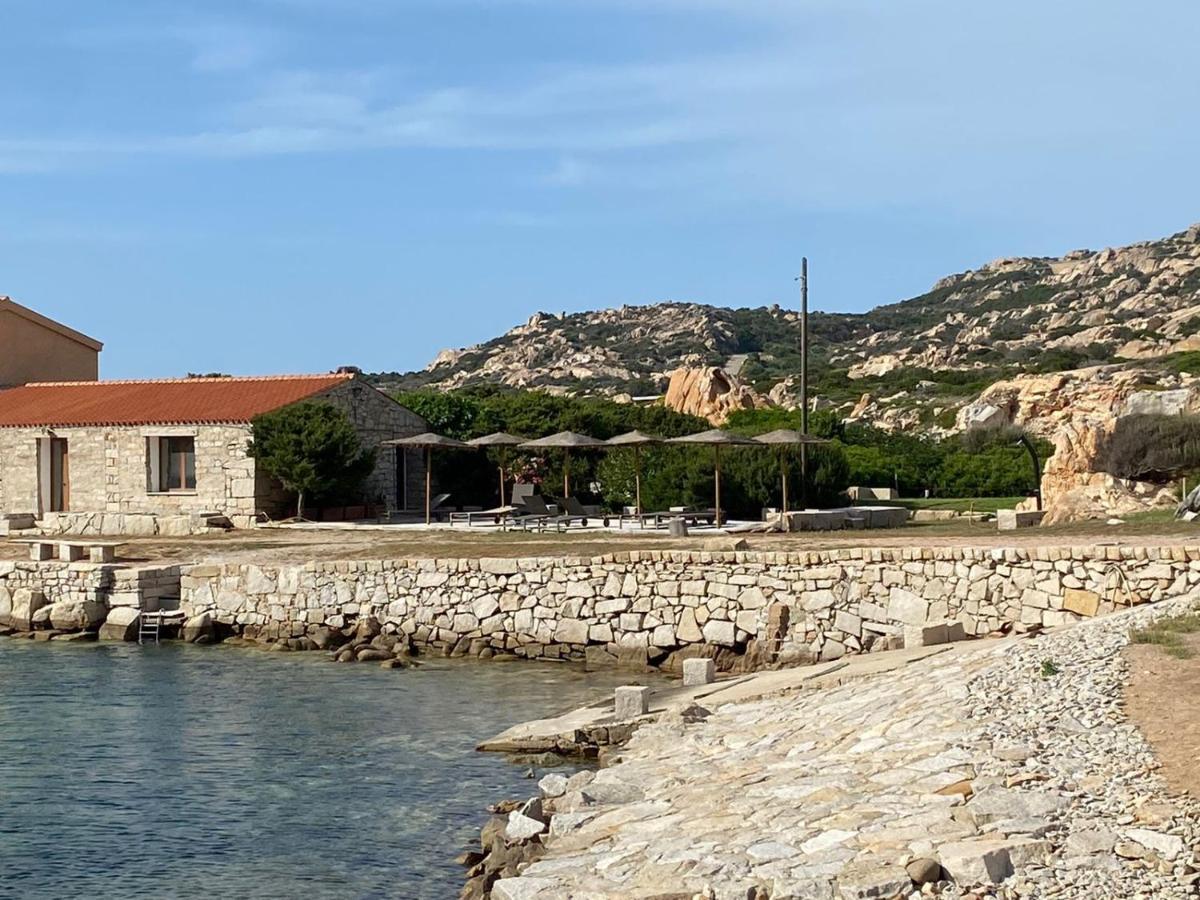 Appartamento Il Caracolo A Cala Francese La Maddalena  Exterior foto