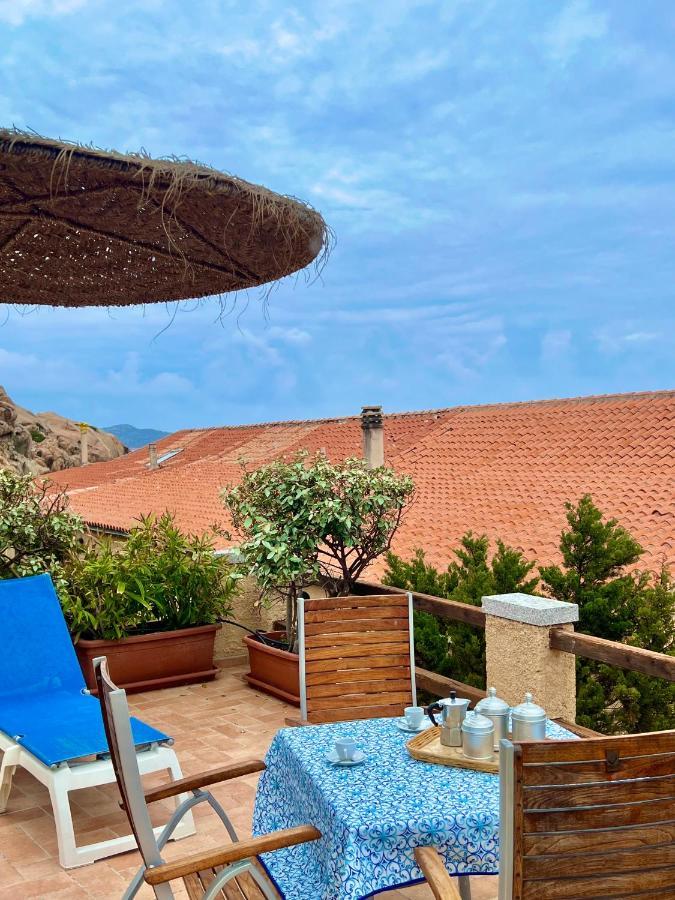 Appartamento Il Caracolo A Cala Francese La Maddalena  Exterior foto